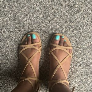 Chinese Laundry Sandals